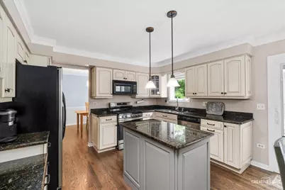 1611 Conan Doyle Road, Naperville, IL 60564 - Photo 7