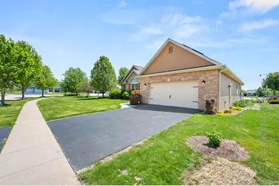 1418 Beach Lane, Sycamore, IL 60178 - Photo 3