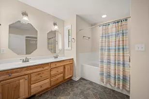 1418 Beach Ln, Sycamore, IL 60178 - Photo 25