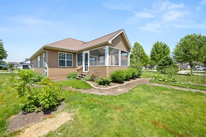 1418 Beach Lane, Sycamore, IL 60178 - Photo 7