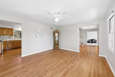 36W793 Red Gate Court, Saint Charles, IL 60175 - Photo 17