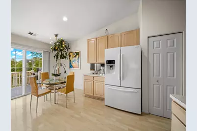 377 Bay Tree Circle, Vernon Hills, IL 60061 - Photo 15