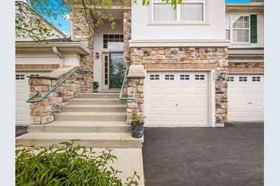 377 Bay Tree Circle, Vernon Hills, IL 60061 - Photo 3