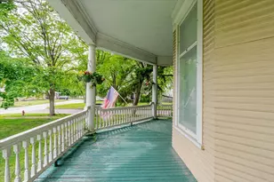 425 Mason St, Chenoa, IL 61726 - Photo 7