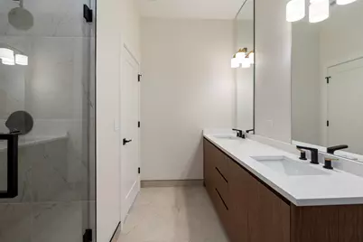 428 E 50th Place #2, Chicago, IL 60615 - Photo 25