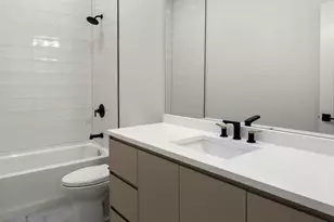 428 E 50th Pl, Chicago, IL 60615 - Photo 15