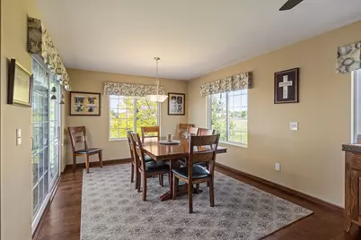 602 E Sheridan Drive, Eldridge, IA 52748 - Photo 15
