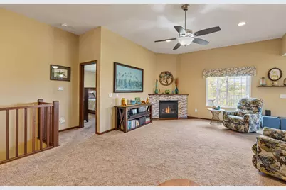 602 E Sheridan Drive, Eldridge, IA 52748 - Photo 7