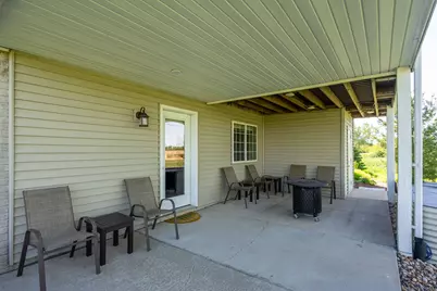 602 E Sheridan Drive, Eldridge, IA 52748 - Photo 37