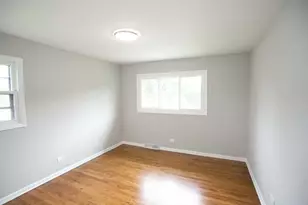 18052 San Diego Ave, Homewood, IL 60430 - Photo 23