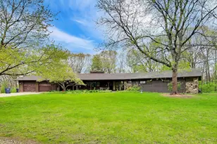 27125 N Williams Park Rd, Wauconda, IL 60084 - Photo 1