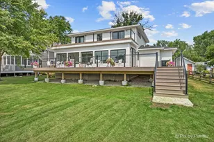 1617 Sunnyside Beach Dr, Johnsburg, IL 60051 - Photo 5
