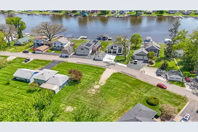 1617 Sunnyside Beach Drive, Johnsburg, IL 60051 - Photo 15
