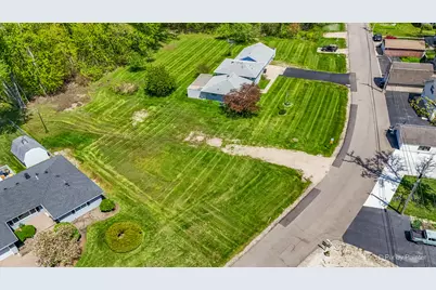 1617 Sunnyside Beach Drive, Johnsburg, IL 60051 - Photo 21
