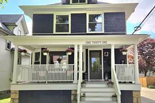 131 N Taylor Ave, Oak Park, IL 60302 - Photo 1