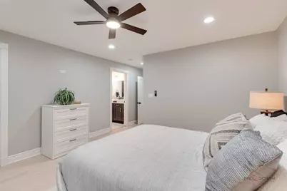 131 N Taylor Avenue, Oak Park, IL 60302 - Photo 15