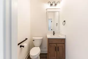 46 Kloe Ln, Sycamore, IL 60178 - Photo 19