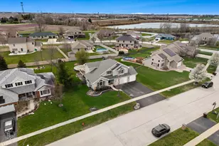 1028 Louise Ln, Peotone, IL 60468 - Photo 33