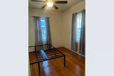 814 Iowa Avenue, Aurora, IL 60506 - Photo 9