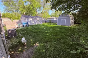 1812 Burry Cir Dr, Crest Hill, IL 60403 - Photo 5