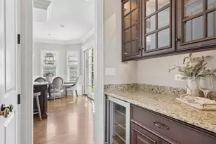 7 S Quincy St, Hinsdale, IL 60521 - Photo 7