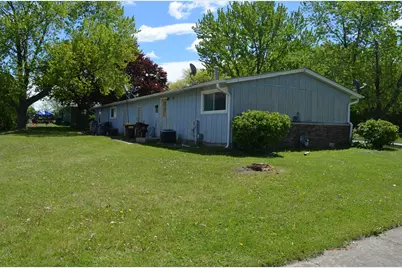 903-905 West Street, Harvard, IL 60033 - Photo 3