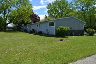 903905 West St, Harvard, IL 60033 - Photo 3