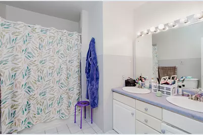 4133 W Melrose Street, Chicago, IL 60641 - Photo 27