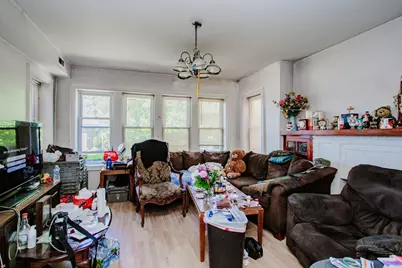 4133 W Melrose Street, Chicago, IL 60641 - Photo 9