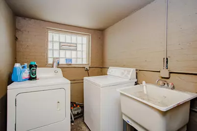 4133 W Melrose Street, Chicago, IL 60641 - Photo 51