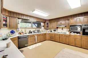 27125 N Williams Park Rd, Wauconda, IL 60084 - Photo 27