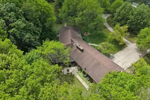27125 N Williams Park Rd, Wauconda, IL 60084 - Photo 11