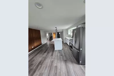 10615 Schubert Avenue, Melrose Park, IL 60164 - Photo 3