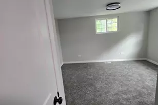 10615 Schubert Ave, Melrose Park, IL 60164 - Photo 11