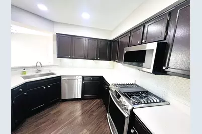 111 N Woodbury Lane, Lake Bluff, IL 60044 - Photo 13
