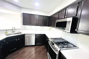 111 N Woodbury Ln, Lake Bluff, IL 60044 - Photo 13