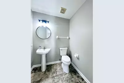 111 N Woodbury Lane, Lake Bluff, IL 60044 - Photo 9