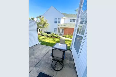 111 N Woodbury Lane, Lake Bluff, IL 60044 - Photo 27