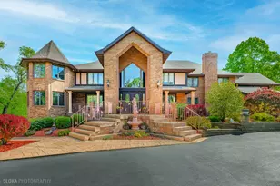 3204 Stonegate Dr, Crystal Lake, IL 60012 - Photo 5