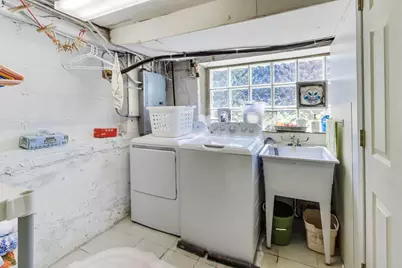 1331 Wesley Avenue, Berwyn, IL 60402 - Photo 33