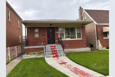 10031 S Forest Avenue, Chicago, IL 60628 - Photo 1