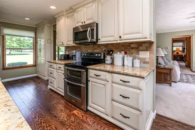 18096 Il-37, West Frankfort, IL 62896 - Photo 17