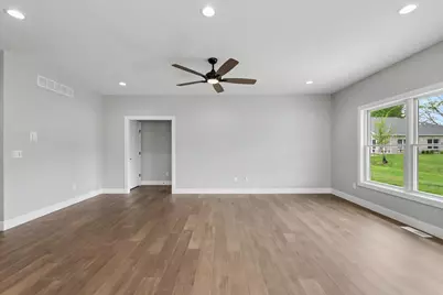 514 S 6th Street, Fairbury, IL 61739 - Photo 17