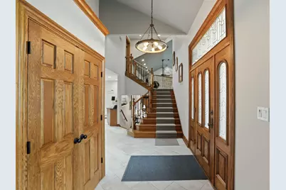 33 W Eureka Drive, Lemont, IL 60439 - Photo 3