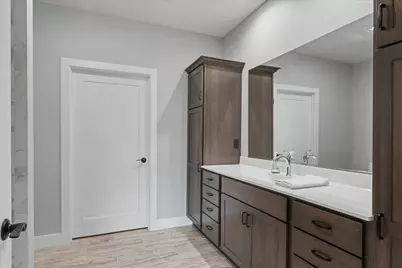 306 E Pine Street, Fairbury, IL 61739 - Photo 27