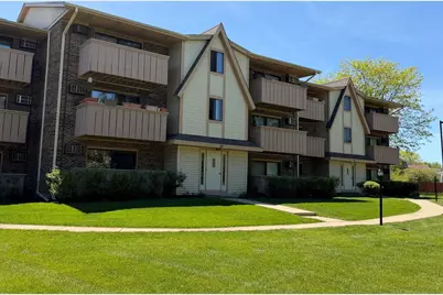 20 Echo Court #3, Vernon Hills, IL 60061 - Photo 1