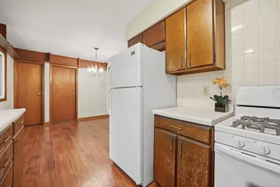 324 Birchwood Lane, Dekalb, IL 60115 - Photo 15