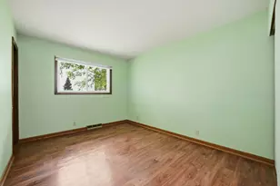 324 Birchwood Ln, Dekalb, IL 60115 - Photo 17