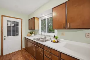 324 Birchwood Ln, Dekalb, IL 60115 - Photo 13