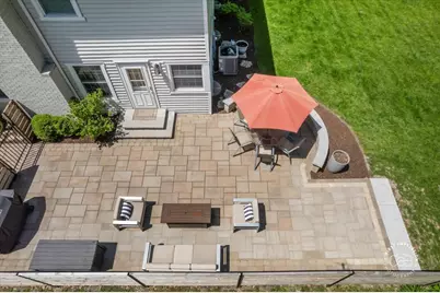 1804 Allen Lane, Saint Charles, IL 60174 - Photo 33